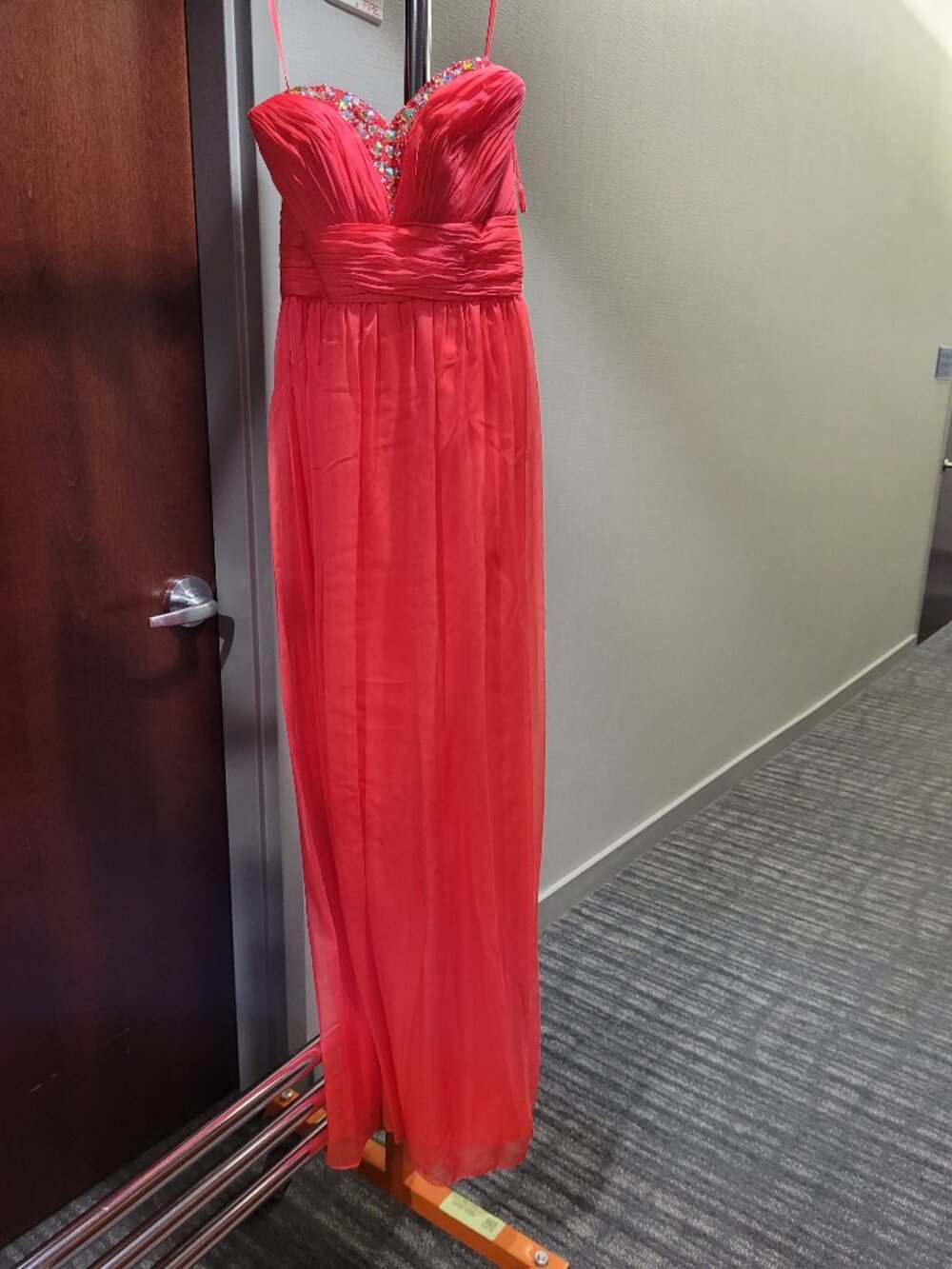 Jovani 40013 Size 4 Pink Prom Dress